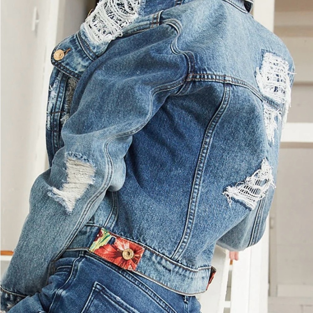 Vervet distressed cropped fit denim jacket